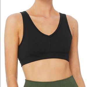 Alo Yoga Togetherness Bra Size Small in Black